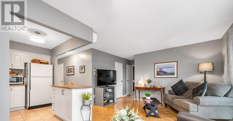 1604 158c Mcarthur Avenue, Ottawa, ON, K1L 8E7 - 7