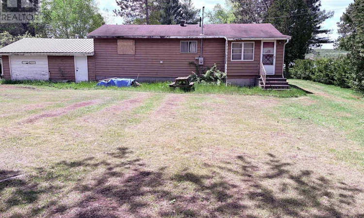 83 Earls Lake Road