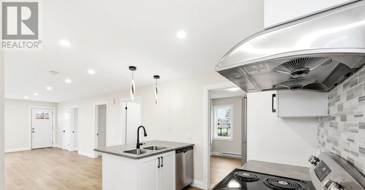 UPPER-164 Dixon Drive, Quinte West, ON, K8V 1X2 - 12