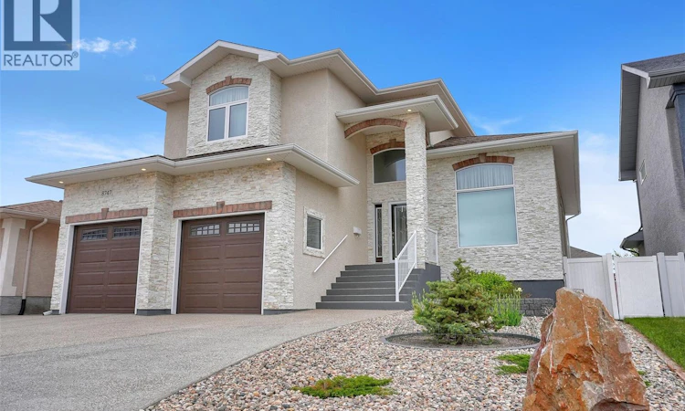 8747 Wascana Gardens Place