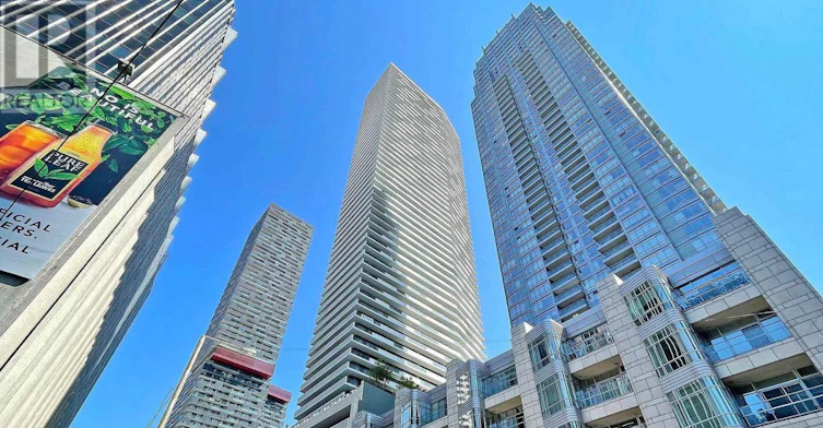 5202-2221 Yonge Street, Toronto, ON, N4S 2B4 - 3