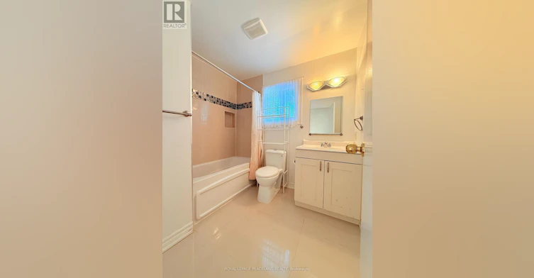 16 Madsen Crescent, Markham, ON, L3R 4P3 - 12