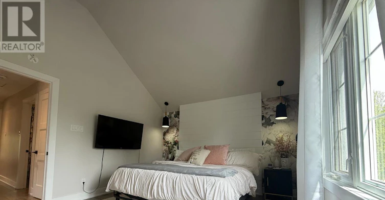 UPPER-48 Albani Street, Toronto, ON, M8V 1X2 - 11