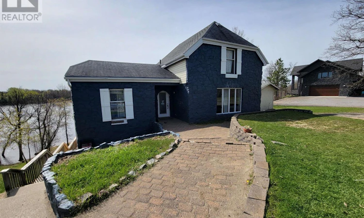 1208 Olde Shambles Road