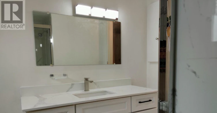 UPPER-9 Lisburn Crescent, Toronto, ON, M2J 2Z4 - 15