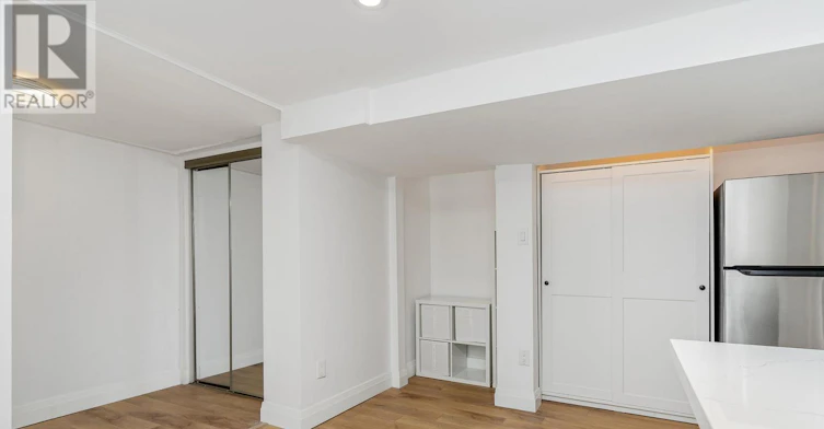 LL-901 Manning Avenue, Toronto, ON, M6G 2X5 - 10