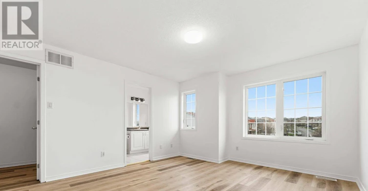 116 Esterbrook Drive, Ottawa, ON, K1W 0B1 - 17