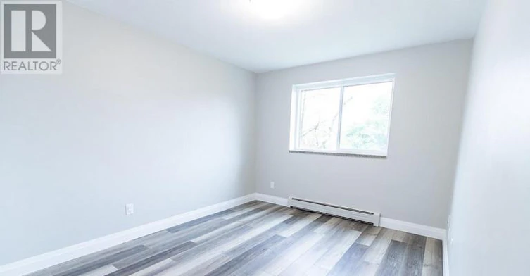 3-3815 Portage Road, Niagara Falls, ON, L2J 2L1 - 6