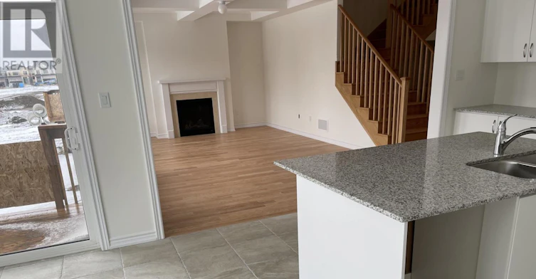 103 Nottingham Road, Barrie, ON, L9J 0L3 - 9