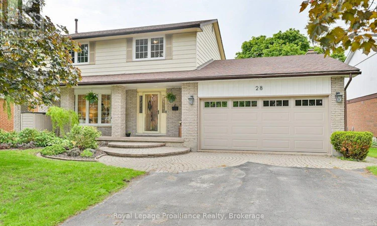 28 Briarwood Crescent