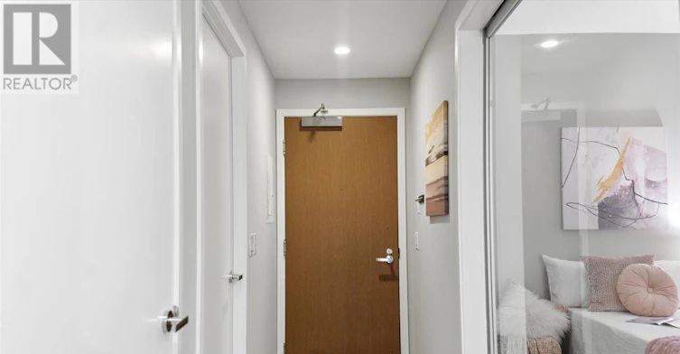 313-1 Bloor Street E, Toronto, ON, M4W 0A8 - 4