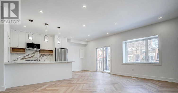 1-1146 Broadview Avenue, Toronto, ON, M4K 2S5 - 13