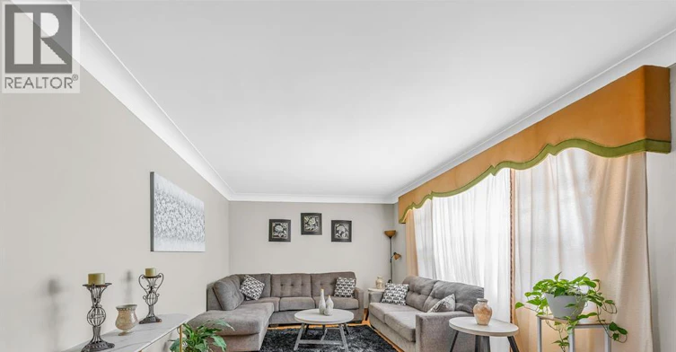 2450 Mckay Avenue, Windsor, ON, N9E 2P5 - 5