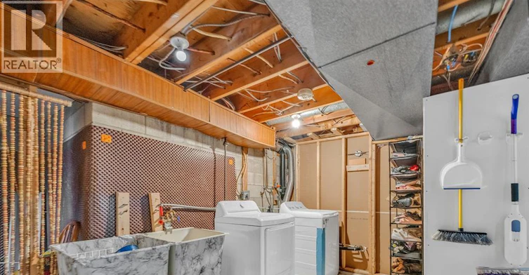 2450 Mckay Avenue, Windsor, ON, N9E 2P5 - 30