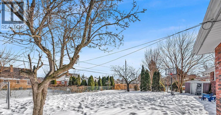 2450 Mckay Avenue, Windsor, ON, N9E 2P5 - 32