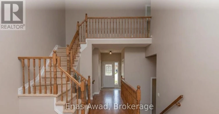 1-106 Talltree Crescent, Ottawa, ON, K2S 0A9 - 5