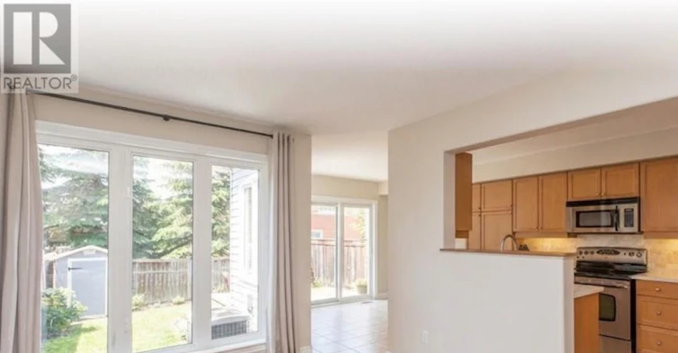 1-106 Talltree Crescent, Ottawa, ON, K2S 0A9 - 3