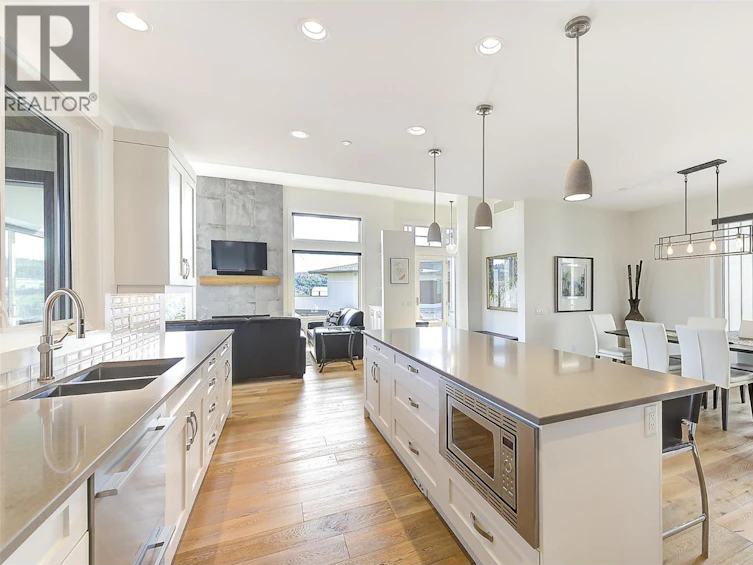 683 Havencrest Court, Vernon, BC, V1H 2L9 - 27