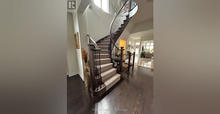 77 Robert Berry Crescent, King, ON, L7B 0M6 - 10