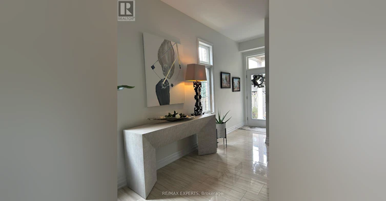 77 Robert Berry Crescent, King, ON, L7B 0M6 - 4