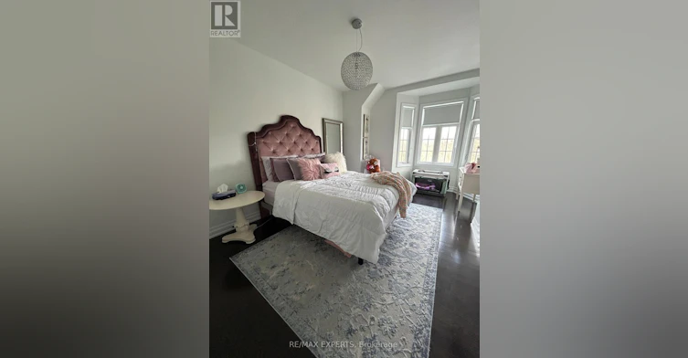 77 Robert Berry Crescent, King, ON, L7B 0M6 - 16