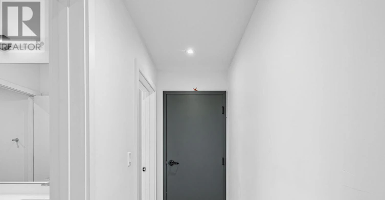 1-909 Castlefield Avenue, Toronto, ON, M6B 1C9 - 6