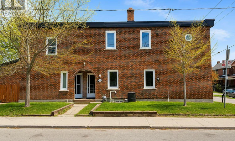 100 Ascot Avenue