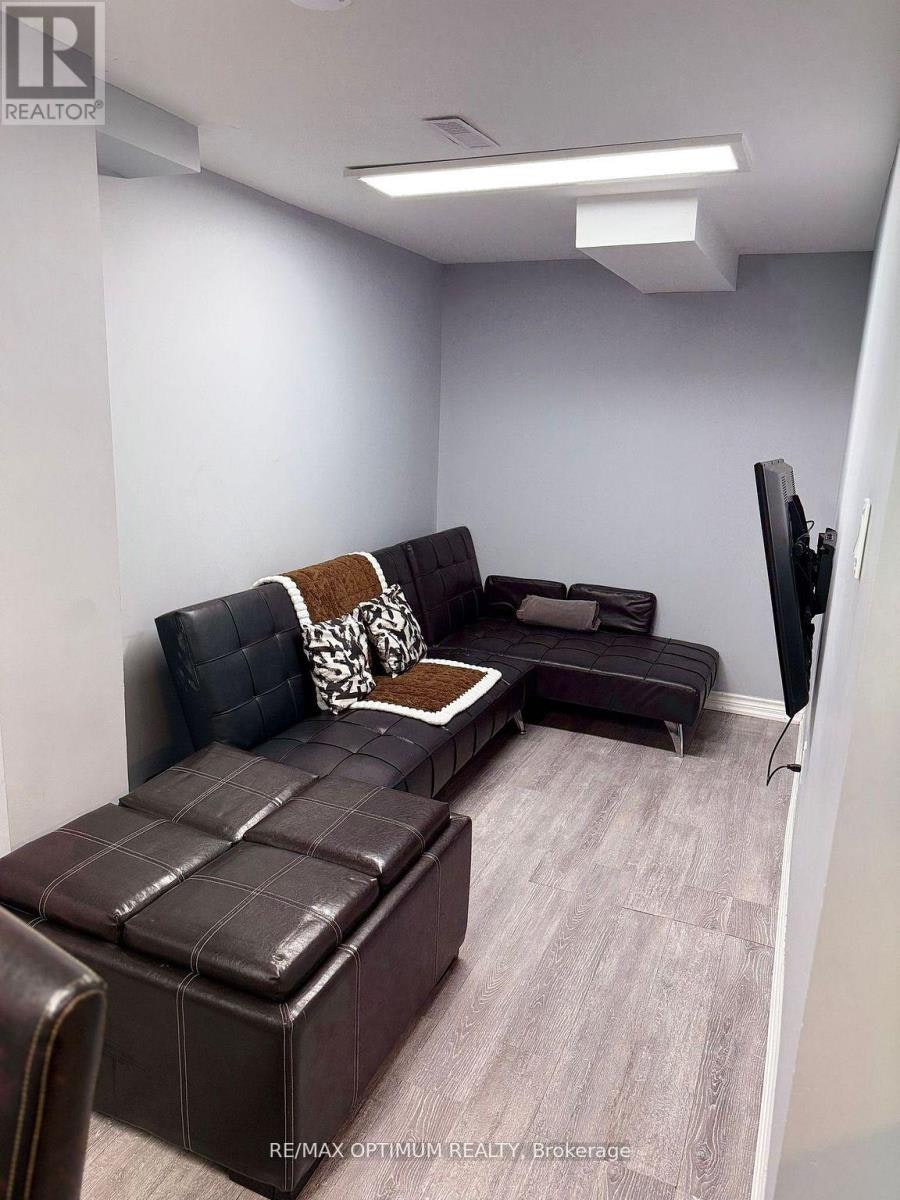 BSMT-3250 Apricot Street, Mississauga, ON, L5N 8A8