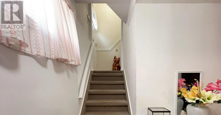 2-1236 Clyde Avenue, Ottawa, ON, K2C 1Y4 - 5