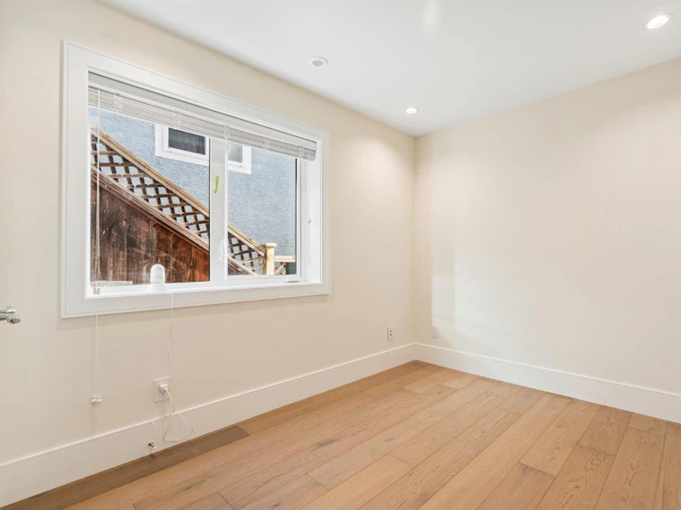 14857 Buena Vista Avenue, Surrey, BC, V4B 1X3 - 29