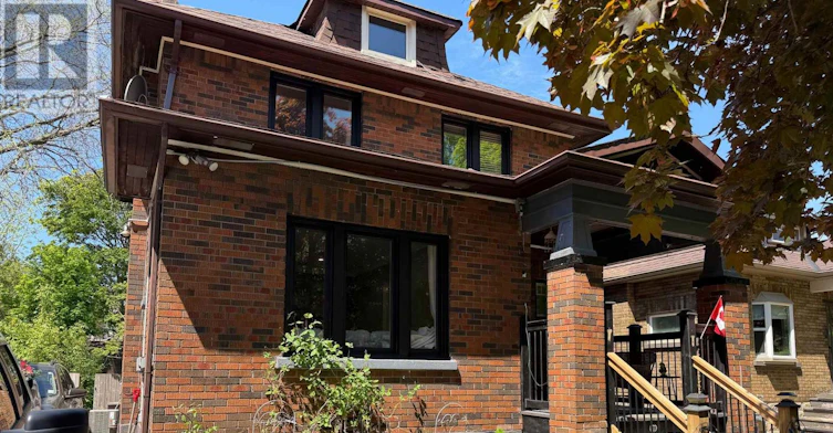 94 Roxborough Avenue, Oshawa, ON, L1G 5W4