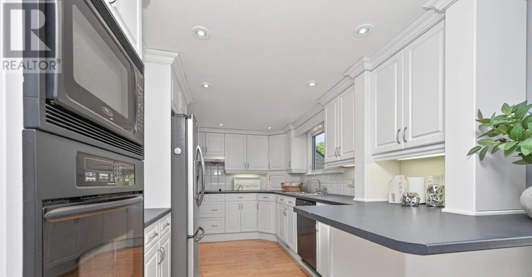 1799 Dorset Drive, Ottawa, ON, K1H 5T7 - 11