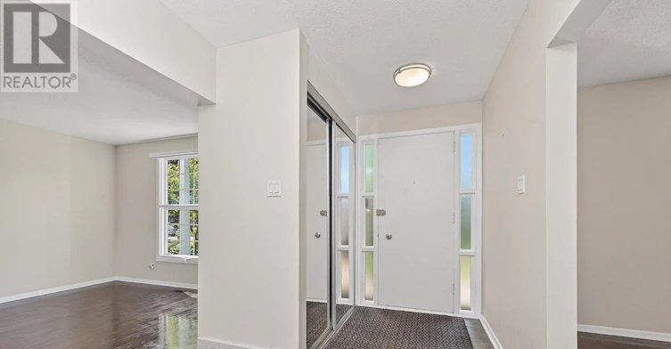 1799 Dorset Drive, Ottawa, ON, K1H 5T7 - 4