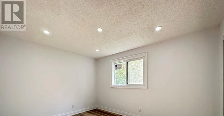MAIN-7 Leaside Drive, Welland, ON, L3C 6B1 - 6