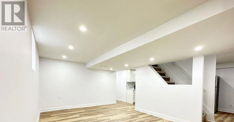 BASEMENT-7 Leaside Drive, Welland, ON, L3C 6B1