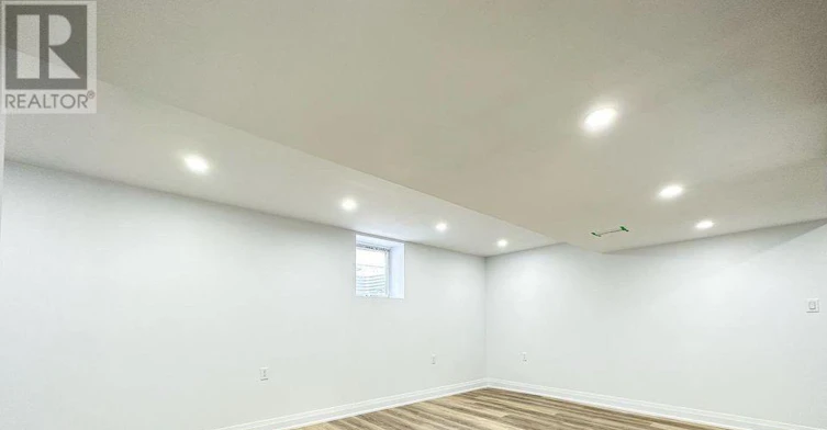 BASEMENT-7 Leaside Drive, Welland, ON, L3C 6B1 - 2
