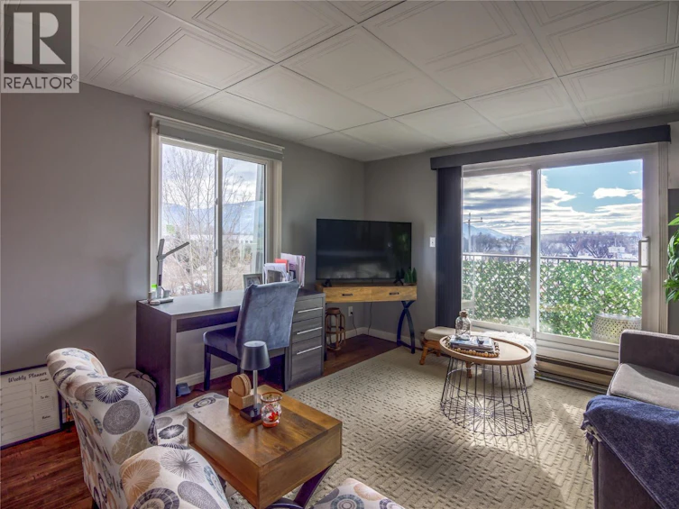 301-922 Dynes Avenue, Penticton, BC, V2A 7X7