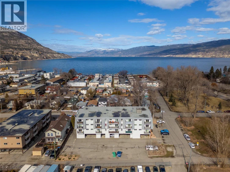 301-922 Dynes Avenue, Penticton, BC, V2A 7X7 - 2