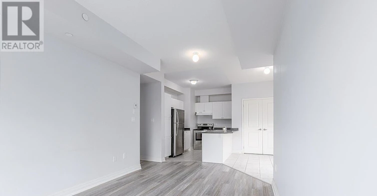 210-80 Aspen Springs Drive, Clarington, ON, L1C 0V4 - 5