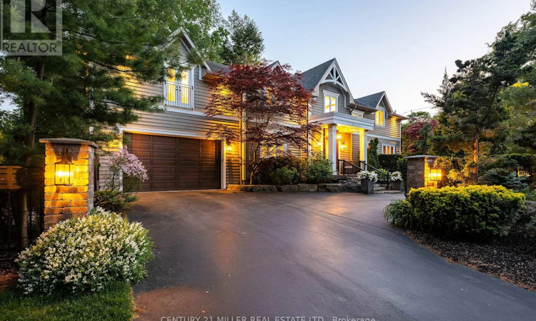 376 Wedgewood Drive