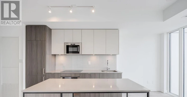 1117-220 Missinnihe Way, Mississauga, ON, L5H 0A9 - 4