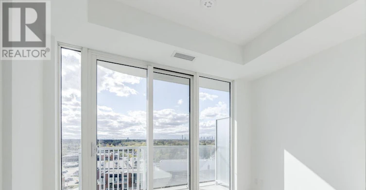 1117-220 Missinnihe Way, Mississauga, ON, L5H 0A9 - 9