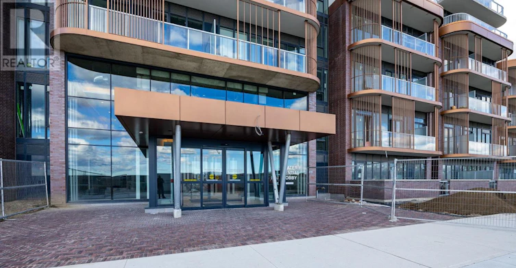 1117-220 Missinnihe Way, Mississauga, ON, L5H 0A9 - 2