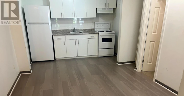 691 Barton Street E, Hamilton, ON, L8L 3A5 - 3