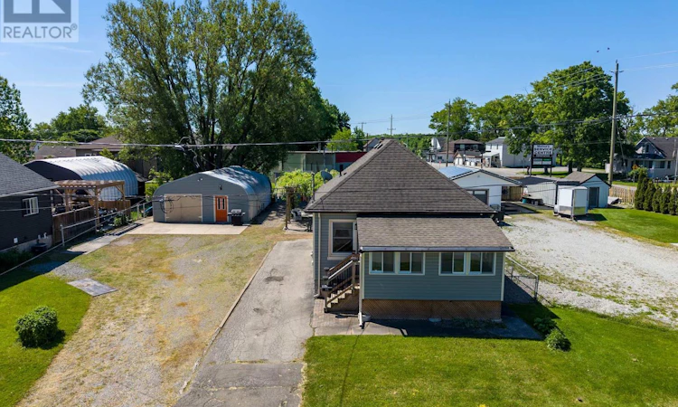 17 Huron Street