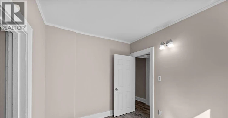 MAIN-1154 Elm, Windsor, ON, N9A 5H9 - 10