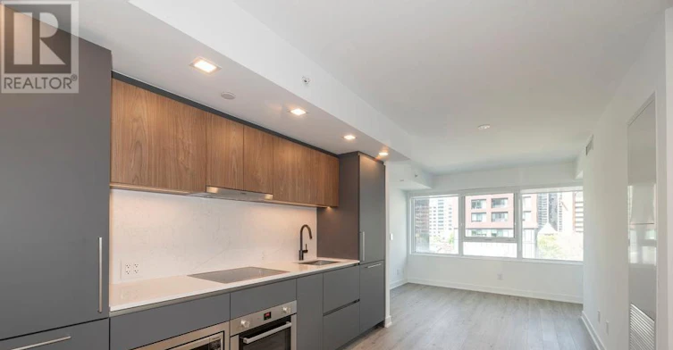 603-609 Sherbourne Street, Toronto, ON, M4X 1L7 - 2