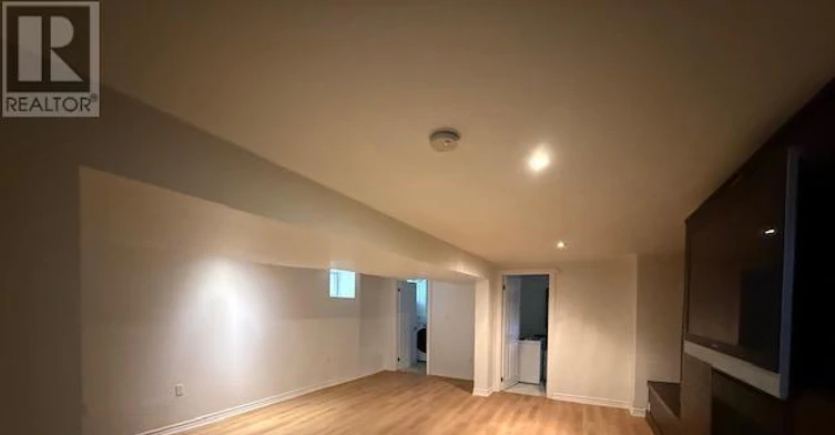 213 Cranbrooke Avenue, Toronto, ON, M5M 1M8 - 23