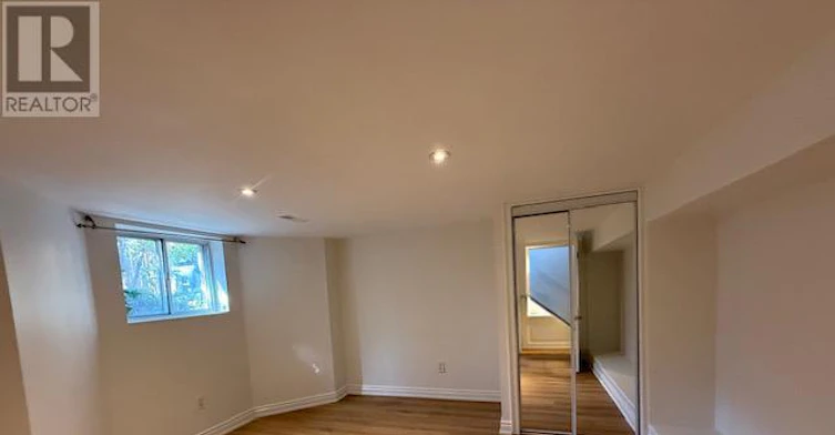 213 Cranbrooke Avenue, Toronto, ON, M5M 1M8 - 24