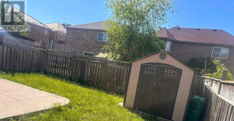6 Silverbell Court, Brampton, ON, L7A 3V3 - 4